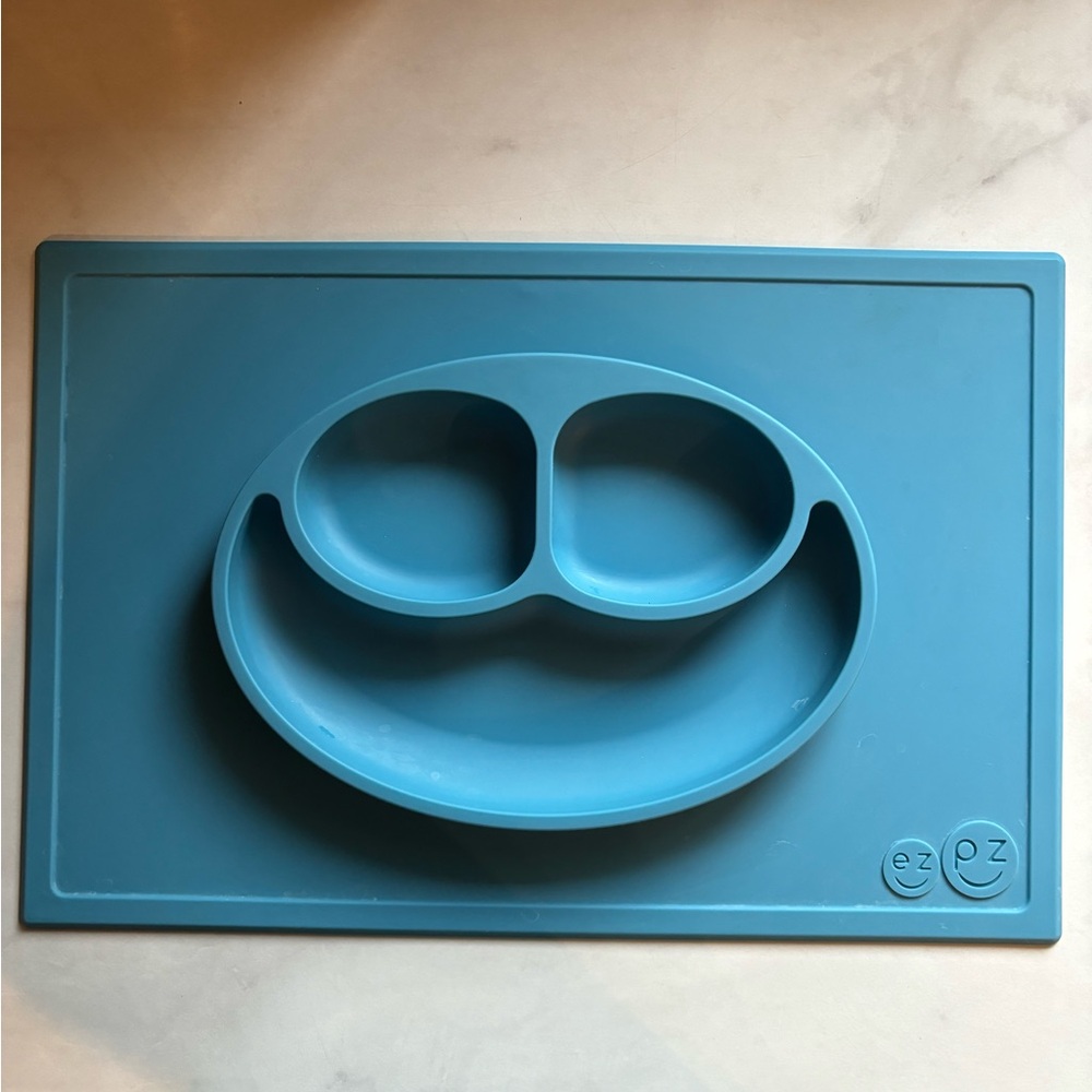 EZPZ Happy Mat Blue